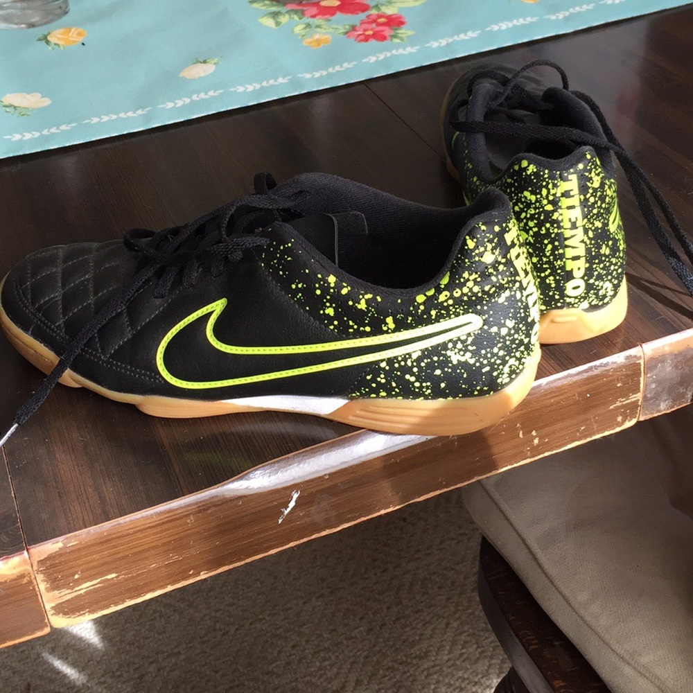 Nike indoor soccer shoes